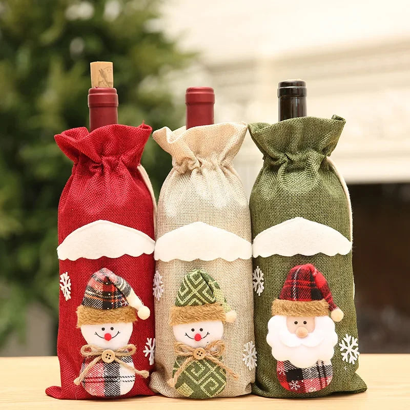 Santa Knitted Wine Bottle Case – Festive Elk & Snowman Decor for Wine & Champagne